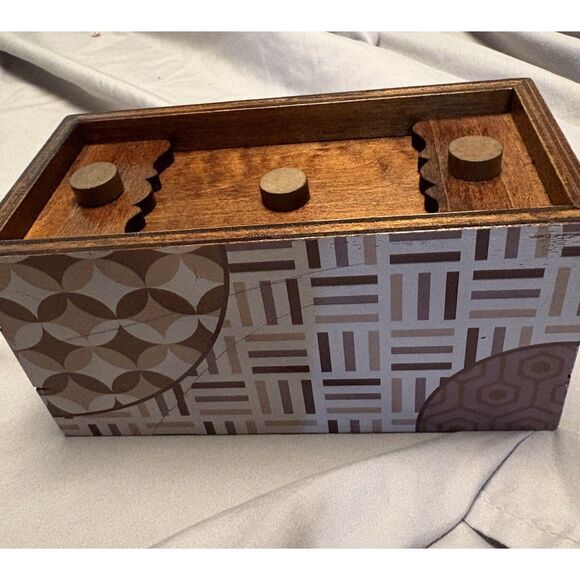 Amazing Wooden Secret Treasure Box Puzzle - Germany - Autumn - Picture 4 of 6